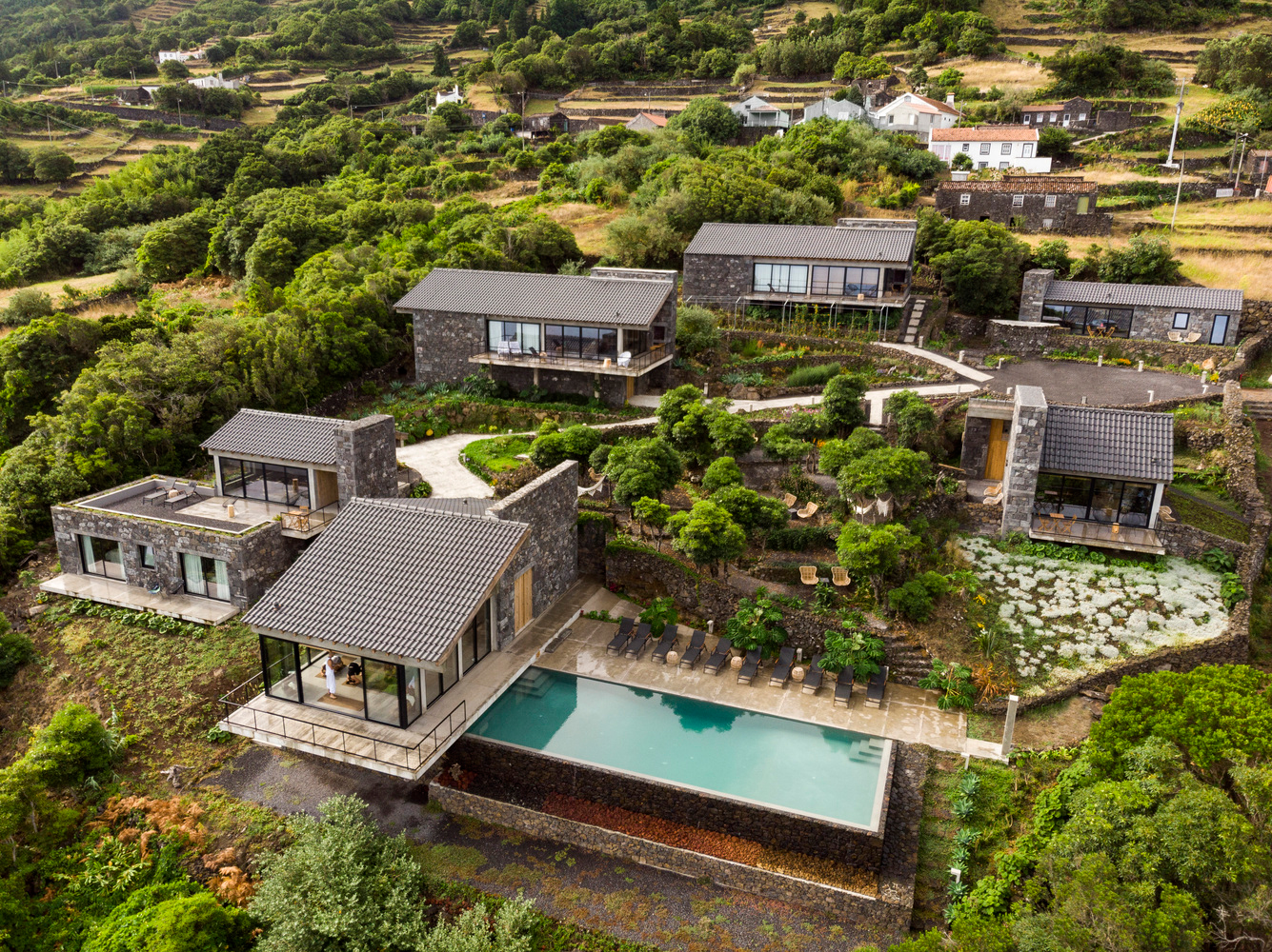 RESORT LAVA HOMES PORTUGAL