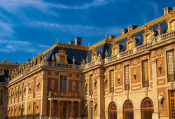 VISITE O PALÁCIO DE VERSALHES SEM SAIR DE CASA